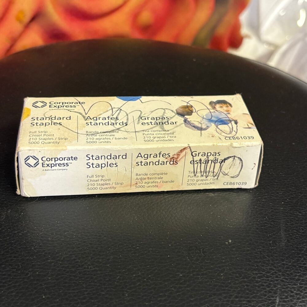 Corporate express standard staples full strip 200